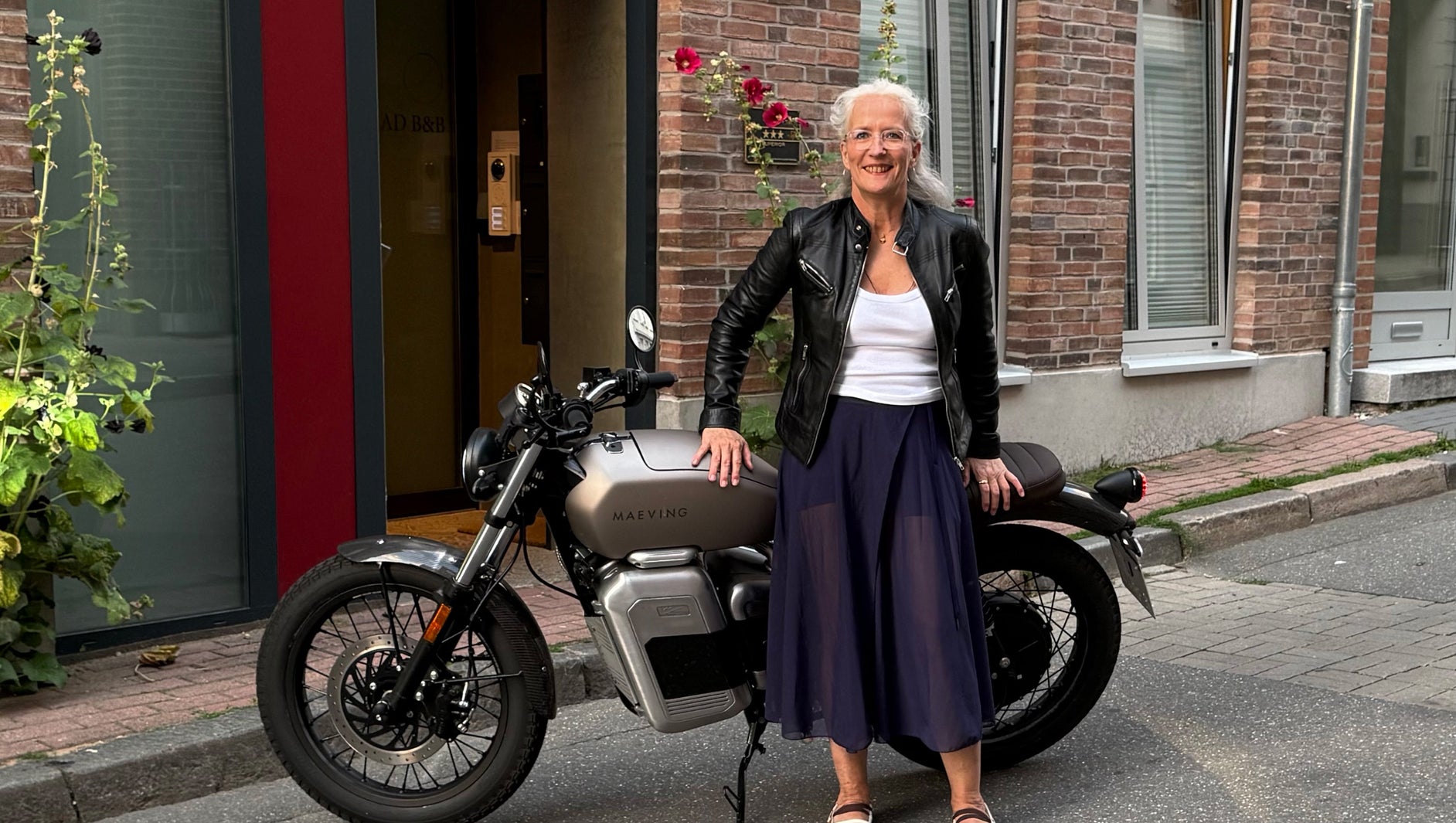 VOM MOPED DER JUGEND ZUM MOTORRAD DER ZUKUNFT