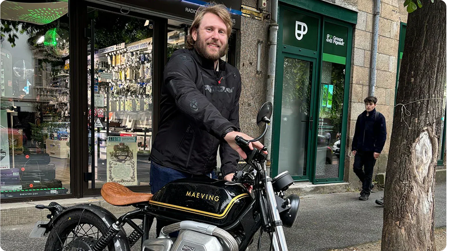 En immersion avec Maxime, jeune motard conquis par la RM1S