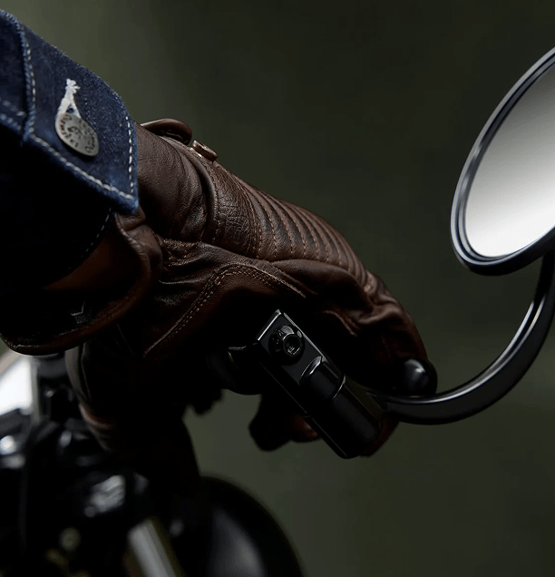 Maeving electric motorcycle automatic throttle close up